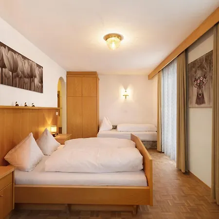 ファームステイ Untersinnerhof Gsies Planca di Sopra